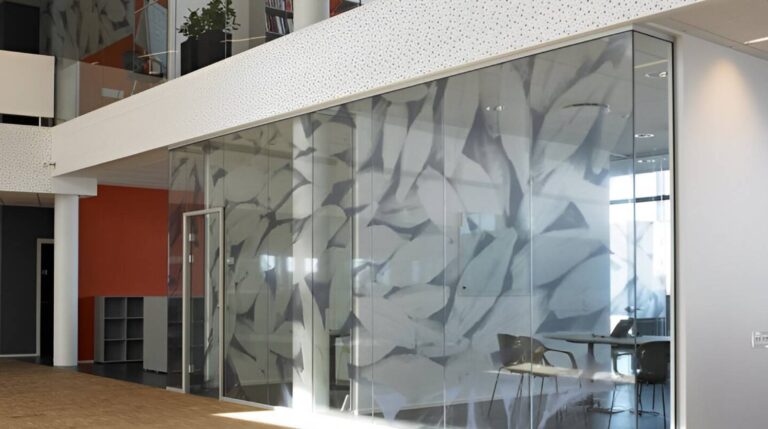 Office space dividers